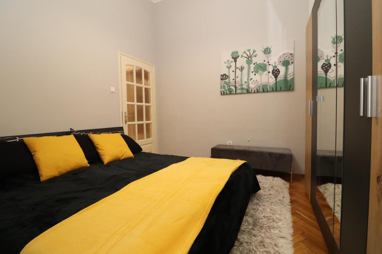 Nehru Part River Side Danube Apartamento Budapest