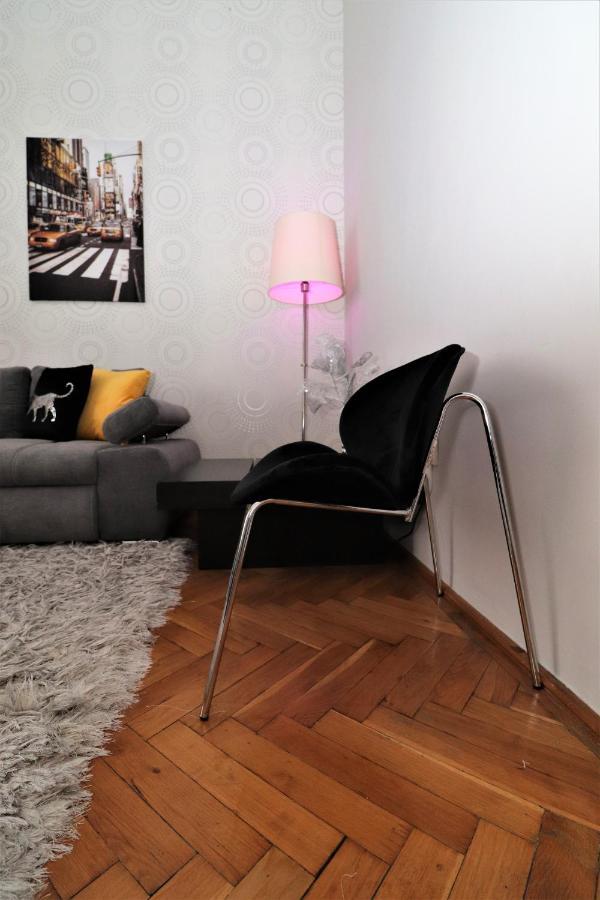 Apartment Nehru Part River Side Danube Budapest